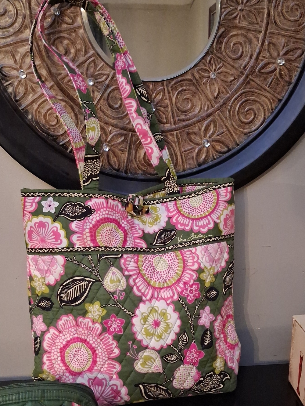 Vera Bradley Green & Pink Floral Quilted Tote Bag with Makeup Bag - Picture 2 of 9